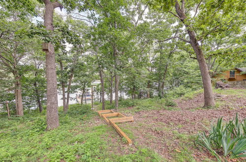 Photo 19 - Pet-friendly Garfield Cabin on Beaver Lake