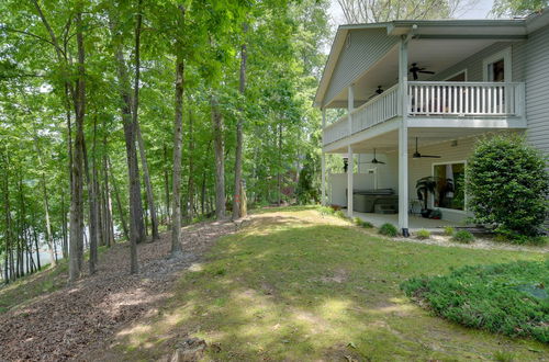 Foto 13 - Lake Hartwell Vacation Rental w/ Dock & Hot Tub