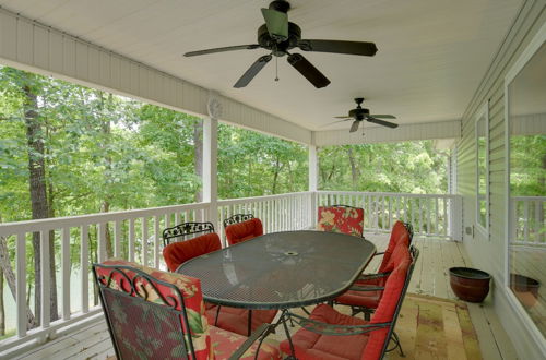 Photo 4 - Lake Hartwell Vacation Rental w/ Dock & Hot Tub