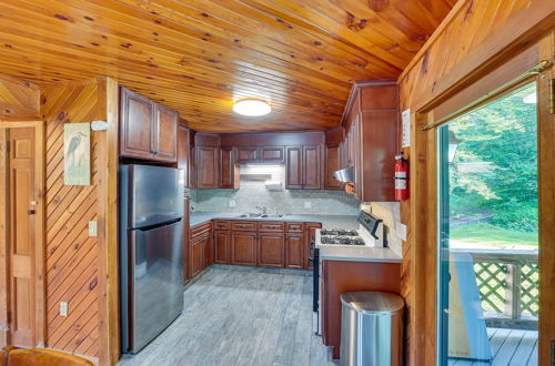 Photo 17 - Cozy Livingston Manor Home w/ Wood-burning Stove