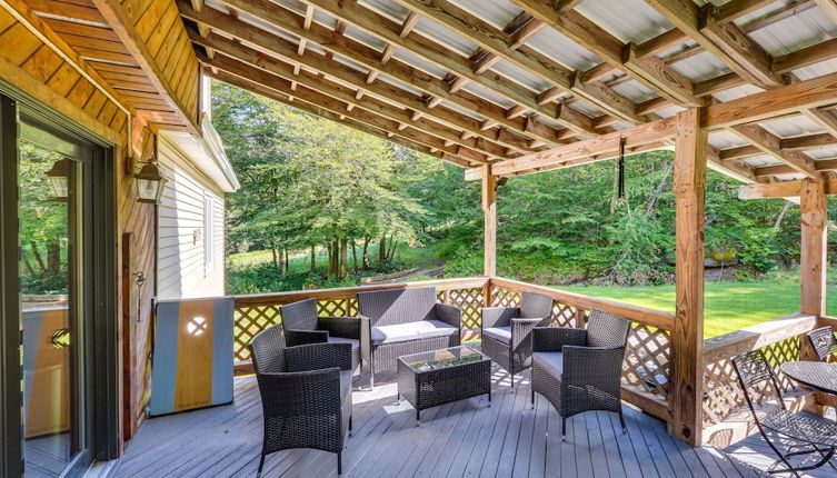 Photo 1 - Cozy Livingston Manor Home w/ Wood-burning Stove