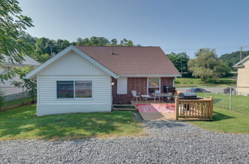 Photo 21 - Cozy North Tazewell Home Rental on Clinch River