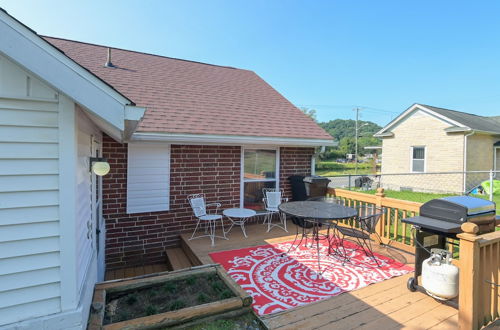 Photo 2 - Cozy North Tazewell Home Rental on Clinch River