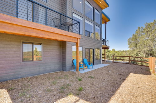 Photo 10 - Newly Built, Modern Alton Cabin on 4 Acres