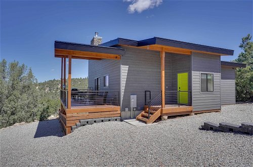 Foto 2 - Newly Built, Modern Alton Cabin on 4 Acres