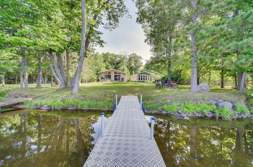 Photo 15 - Sarona Serenity: Lakeside Retreat w/ Boat Dock