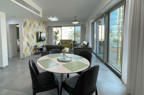 Foto 15 - AirTLV - Luxury Apartment Port of Jaffa