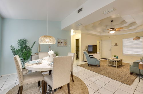 Photo 17 - Welcoming Edinburg Apartment - Pet Friendly