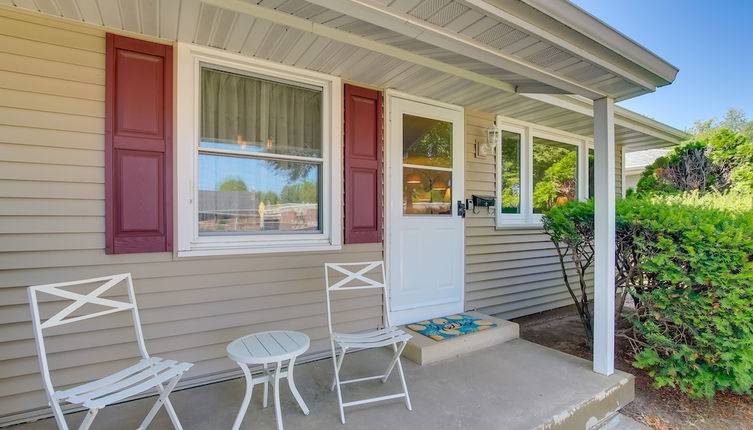 Photo 1 - Retro Green Bay Home: Steps to Lambeau Field