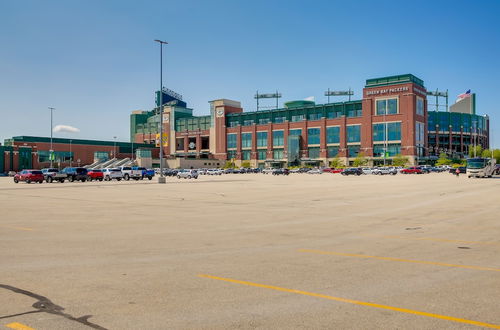 Photo 29 - Retro Green Bay Home: Steps to Lambeau Field