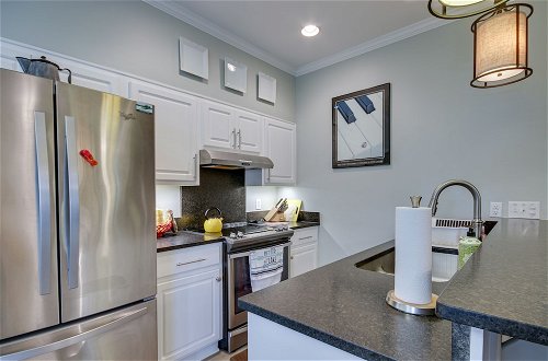 Photo 24 - Lakefront Mccormick Townhome w/ Gas Grill