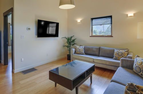 Photo 1 - Modern White Salmon Apartment, Steps From Town