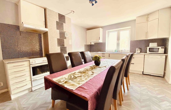 Bjurvik's Villa - Flat 2 - Business Customers Only - Foto 12