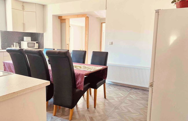 Bjurvik's Villa - Flat 2 - Business Customers Only - Foto 14