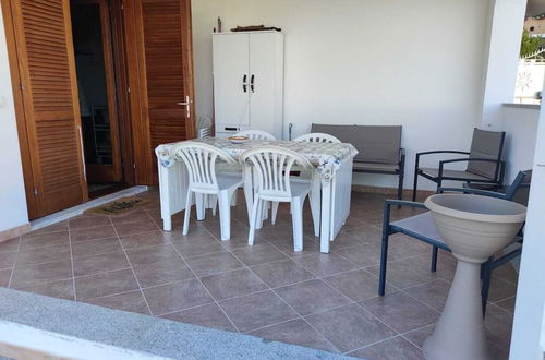 Foto 16 - Villa 6 Beds Just Minutes From San Teodoro