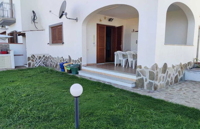 Villa 6 Beds Just Minutes From San Teodoro - Photo 1