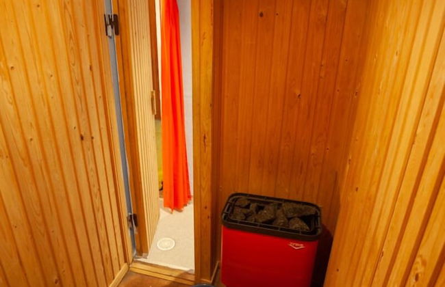 Idyllic Vacation Home With A Breathtaking View - Photo 17