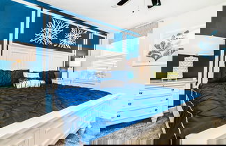 Foto 3 - Spacious Resort Home: Pool, Theater, & More
