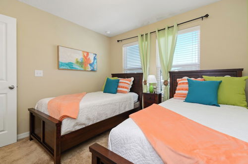 Photo 13 - Family Friendly 4bed Sleeps 8 Close Disney Compassbayresort 5148