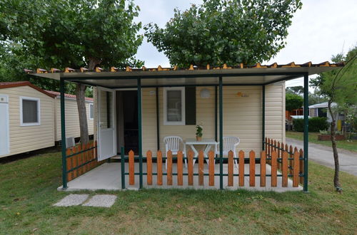 Photo 28 - Wooden Chalet with Terrace near Beach