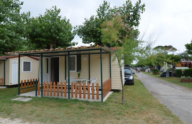 Wooden Chalet with Terrace near Beach - Foto 27