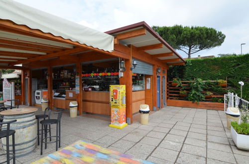 Photo 15 - Tidy Chalet with Terrace near Sea