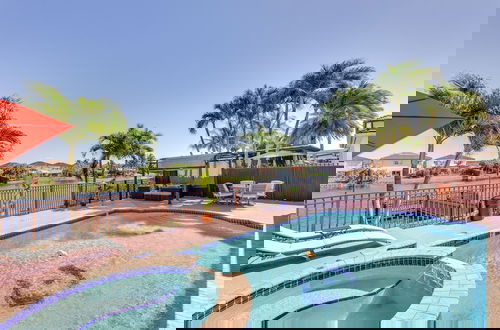 Foto 18 - Spacious Miami Retreat w/ Grill, Pool & Dock