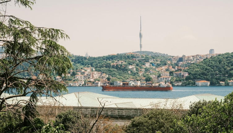 Foto 1 - Sea View Flat w Balcony 5 min to Dolmabahce Palace