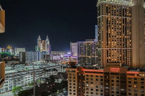 Photo 64 - Premium Suite w/balcony at The Signature