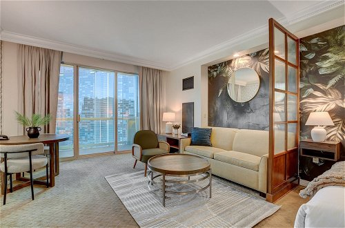 Foto 12 - Premium Suite w/balcony at The Signature
