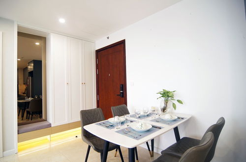 Photo 20 - Luxury Apartment Dcapital Tran Duy Hung