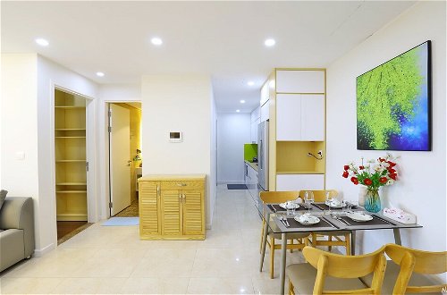 Photo 24 - Luxury Apartment Dcapital Tran Duy Hung