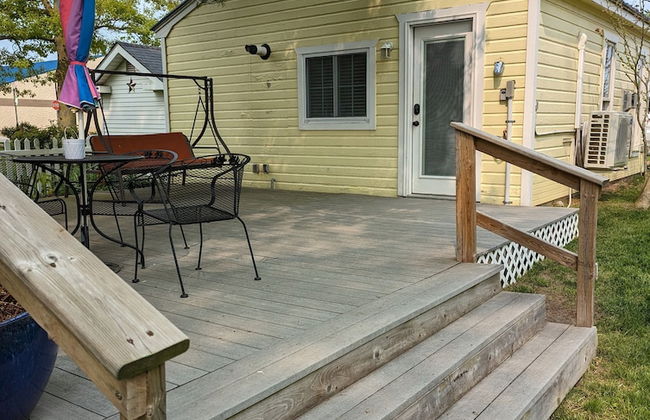 Little Yellow Cottages - Photo 57