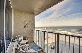 Foto 1 - Top-floor Beach Condo With 2 Oceanfront Balconies