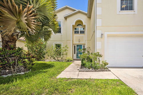 Photo 19 - Spacious Haines City Home: Yard & Game Room