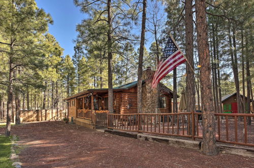 Photo 29 - Rustic Lakeside Cabin - Family and Pet Friendly