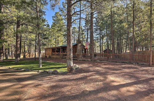 Photo 16 - Rustic Lakeside Cabin - Family and Pet Friendly