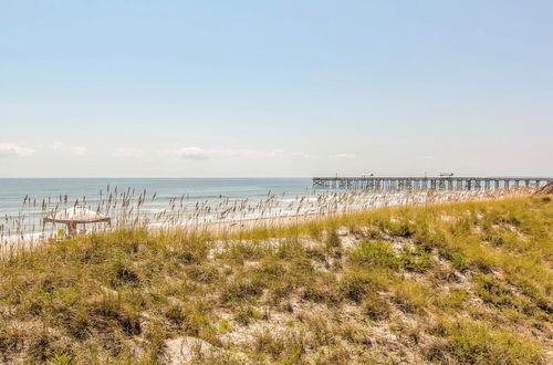 Foto 23 - Fernandina Beach Condo, Steps to Shore & Pool