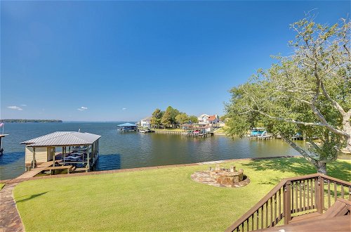 Photo 12 - Spacious Livingston Home w/ Private Boat Dock