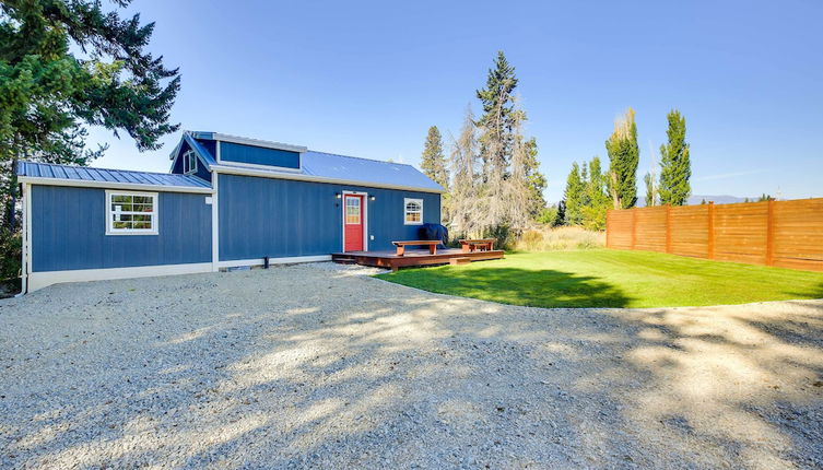 Photo 1 - Contemporary Cabin w/ Mountain Views & Deck