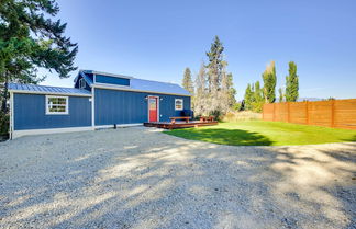 Photo 1 - Contemporary Cabin w/ Mountain Views & Deck