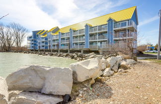 Foto 1 - Waterfront Middle Bass Condo w/ Lake Erie Views