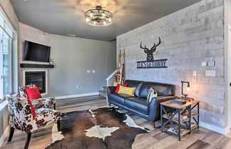 Photo 1 - Spacious, Rustic Spearfish Home: Walk Dtwn