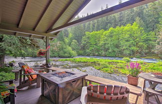 Photo 1 - Quiet & Romantic Riverfront Mckenzie Bridge Cabin