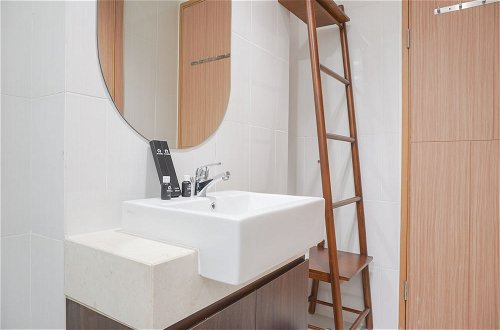 Photo 17 - Stunning And Comfortable 2Br Samara Suites Apartment