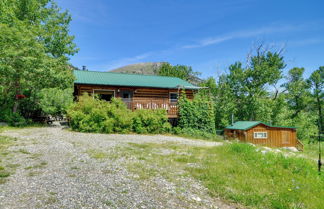 Photo 1 - Boulder Beauty 'gil's' Cabin - Fish, Hike, Views