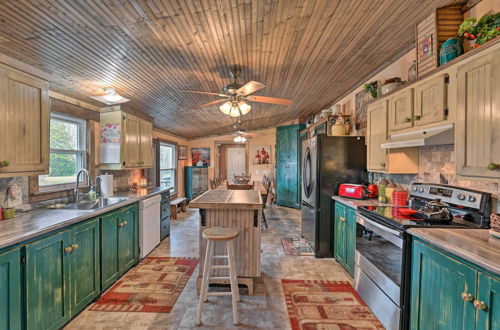 Photo 30 - Rustic & Secluded Retreat w/ Deck on 2 Acres