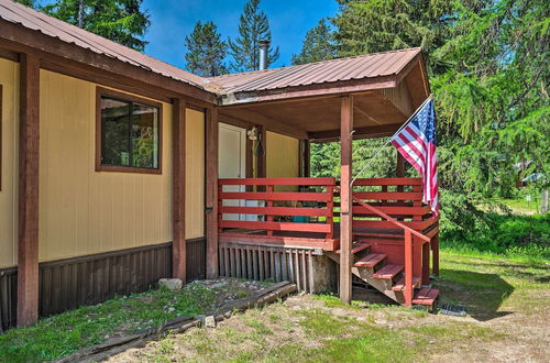 Foto 19 - Cute Donnelly Cabin in the Woods w/ Fire Pit