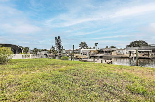 Photo 11 - Apollo Beach Waterfront Retreat w/ Boat Dock