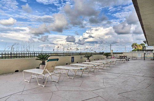 Photo 17 - Beachfront Madeira Beach Condo w/ Ocean Views